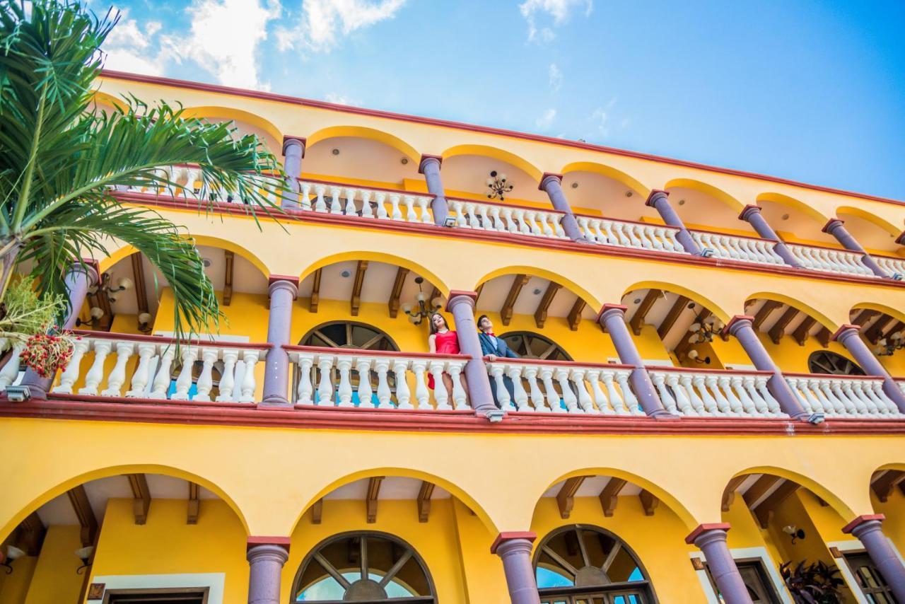 Hotel Tutul-Ha Escarcega Exterior photo
